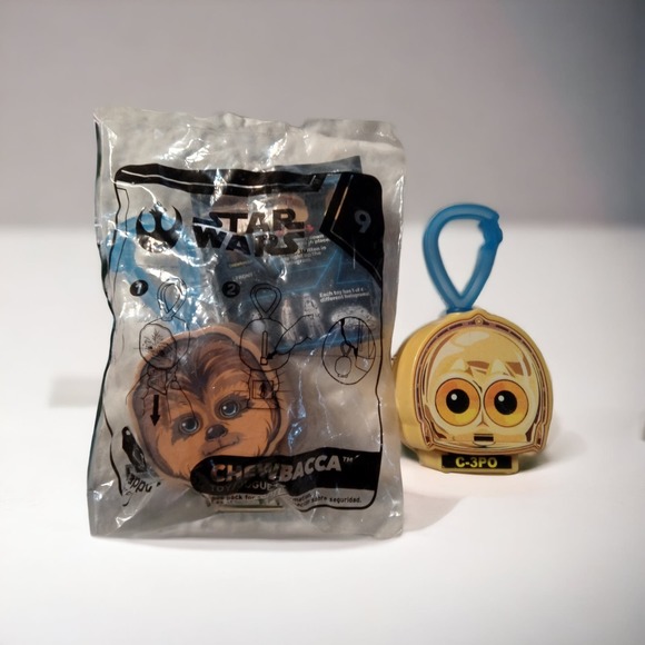 2019 McDonald's Star Wars Rise of Skywalker Chewbacca & C3PO - Picture 1 of 3